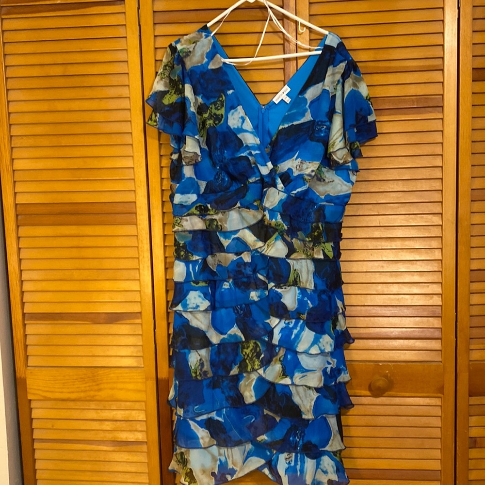 Fun and frilly dress 👗